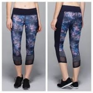 Lululemon Capris sz 6